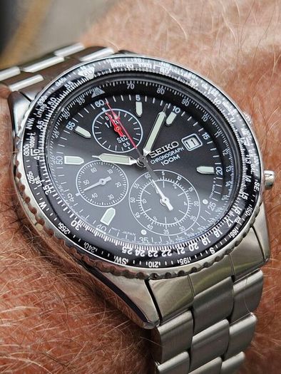 Watch Seiko Chronograph Pilot. Black.