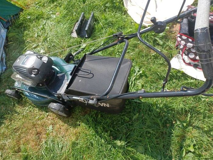 lawnmower