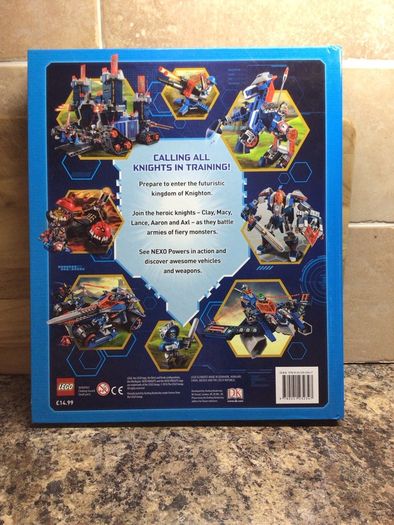 lego nexo knights  the book of knights - with mini figure