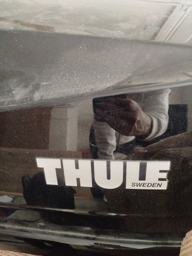 Thule roof box