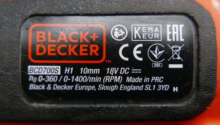 Black and Decker 18V Lithium-ion 2 Gear Hammer Drill  Charger, new Battery