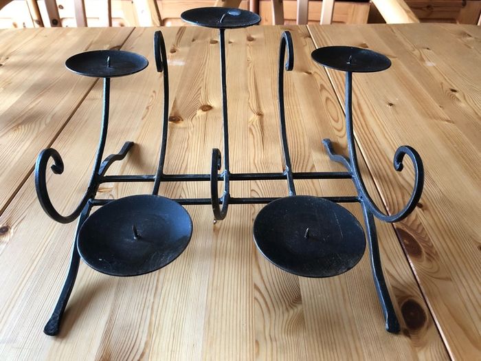 Metal 5 candle holder