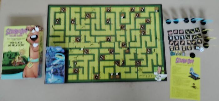Scooby-Doo Maze of Mayhem 2007 & Monopoly Junior 2001 Board Game Bundle COMPLETE
