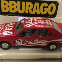 Alfa Romeo 75 1/24 Burago