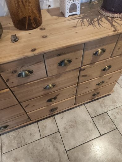 Sideboard