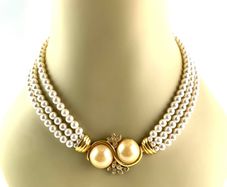 Vintage Faux Pearl Necklace