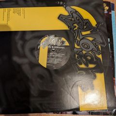 Sy and unknown - keep the crowd jumping/innovate and stimulate - 2004 hardcore