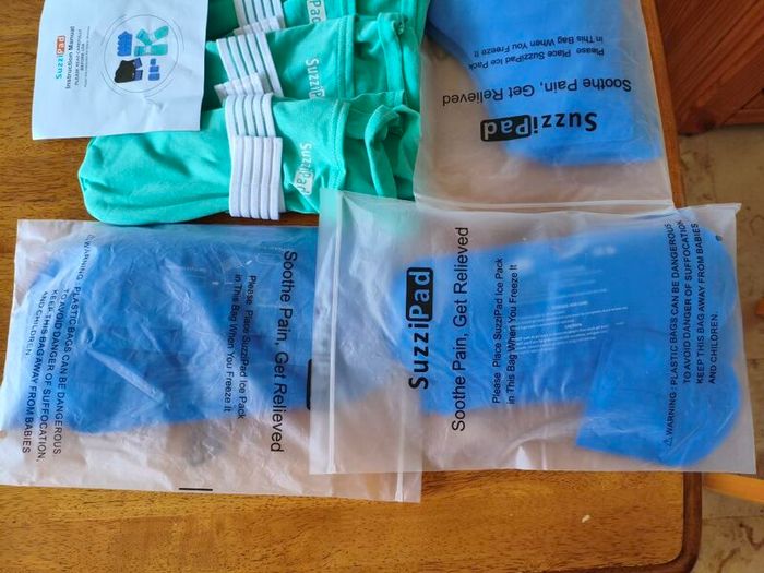 SuzziPad foot ice pack cooling socks and cold gloves for Chemotherapy to prevent Neuropathy.