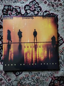 Soundgarden; down on the upside LP