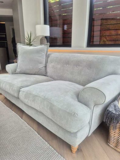 2 Seater Sofa (DFS)