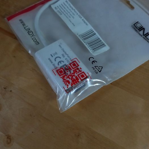 LINDY Mini DisplayPort to VGA Converter \ Adapter Brand New Sealed