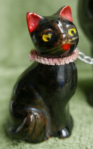 Vintage 1960s Irish Kilkenny Black Mother and Kittens made in Japan