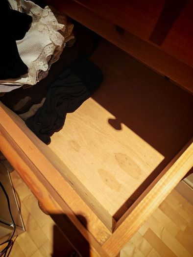 Wooden Chest of Drawers 5