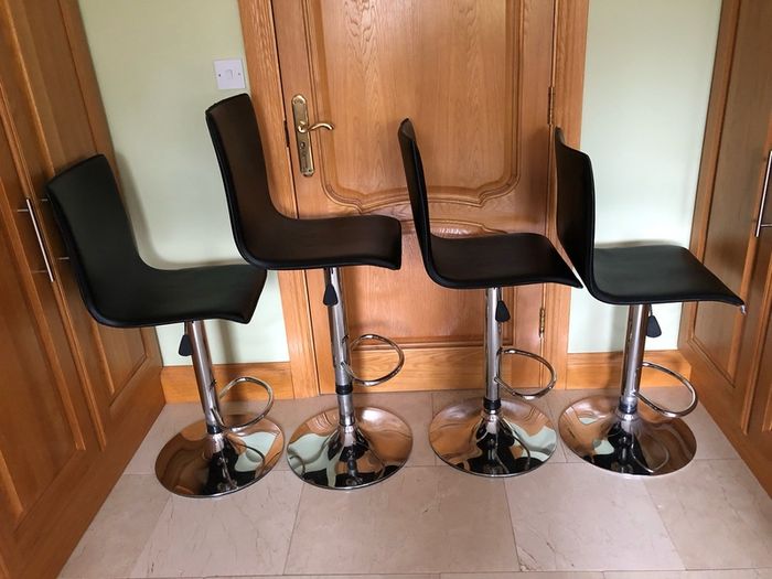 Chairs for kitchen counter