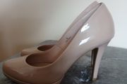 Women's patent leather shoes,size 6