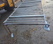 Hay rack for wall 3250mm long