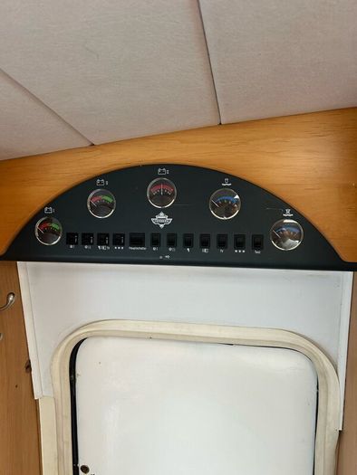 NI 2003 Hobby 600 2.8 TD 4 Berth Rear-Fixed-Bed