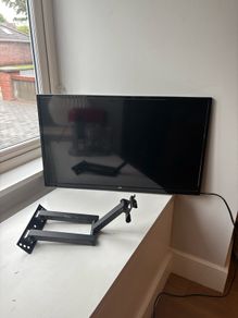 32'' Jvc Smart Tv