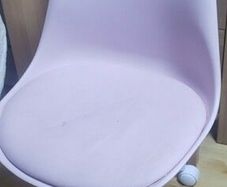 Pink  desk chair ONLY!!!