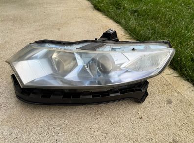 2011-2014 honda insight LH headlight & ballast