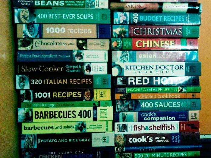 Set of 53 Cookery book, as new.