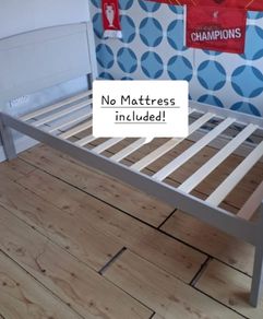 Bed Frame Excellent Condition