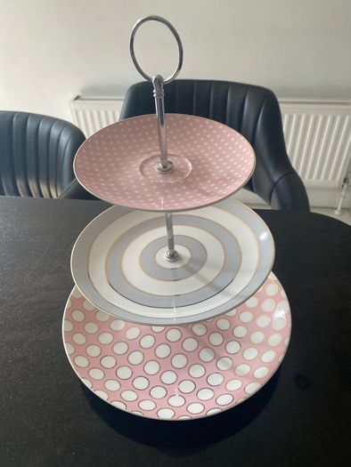 Tipperary  crystal 3 tier spots and stripes cake stand