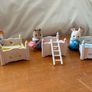 Sylvanian Families Triple Bunk Beds & 3 Nursery Baby Figures Set Image 2