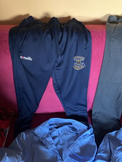 Free school uniforms