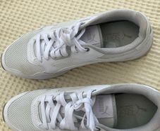New Puma Trainers White Men's size 8