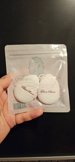 Flower Knows Finger Powder Puff