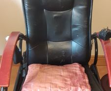 Electric message chair
