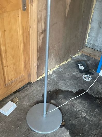 floor lamp