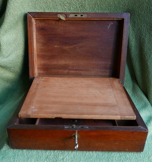 Antique 1800s Wood Folding Portable Travel Writing Lap Desk Campaign Box Case Key