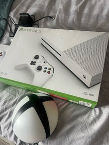 Xbox One S Boxed 1TB