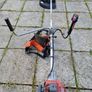 Kawasaki grass trimmer Image 2