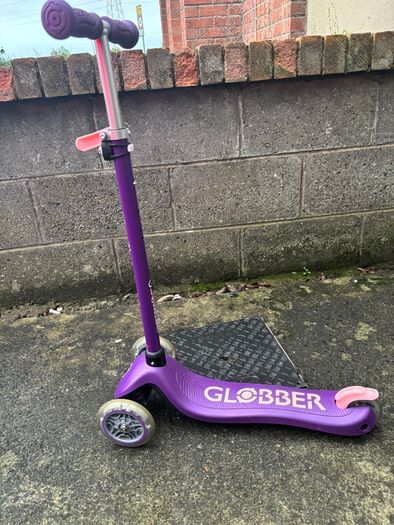 Spark Balance Bike Red 12 inch with lights for kids 3 Years +, scooter with lights 3 Years +, Protective Gear set 3 Years +