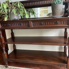 shelving unit