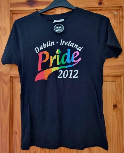 "Vintage" Pride T-shirt bnwt