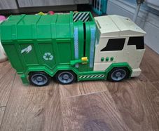 bin lorry