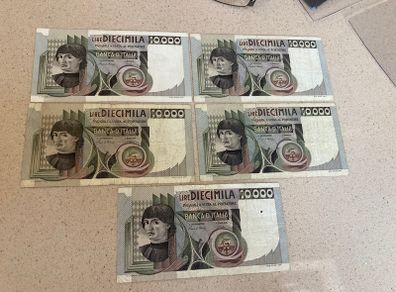 Italy 10,000 Lire Del Castagno 9 Euro Each