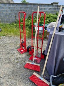 yard brush