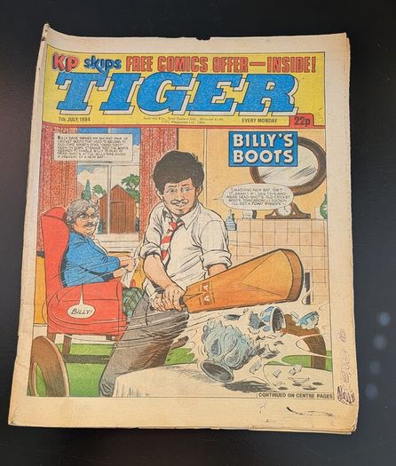 10 x Vintage 1980s Comics Lot  Eagle Tiger 2000AD Crunch Duran Duran