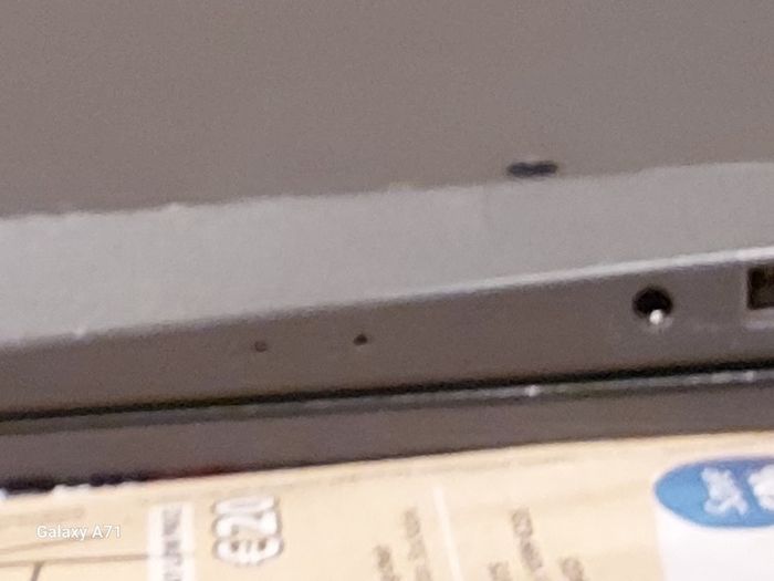 Lenovo V155-15API, AMD Ryzen 5 3500U with Radeon Vegan Mobile Gfx, 2.1GHz, 8GB Ram,  256GN SSD, Windows 11, Microsoft Edge, Chrome and VLC