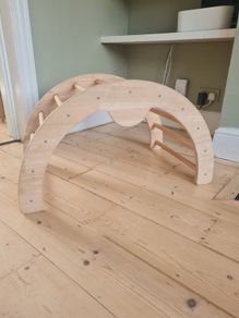 Kids wooden climbing arch