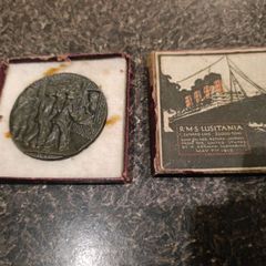 Lusitania Medallion