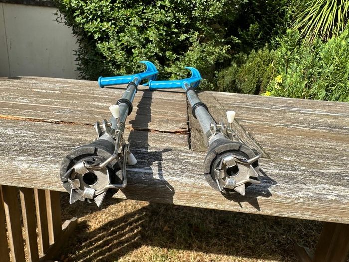 HMS Vilgo crutches
