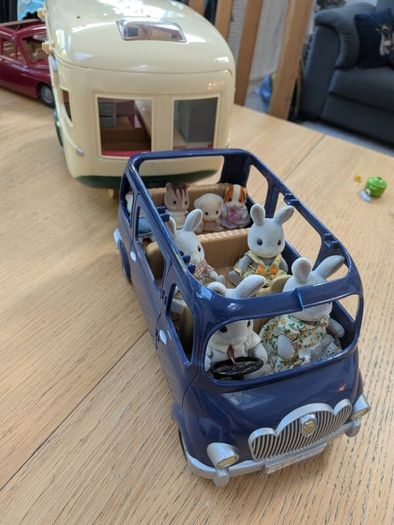 Sylvanian Car & caravan