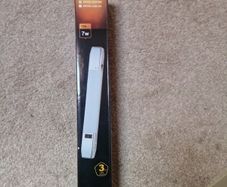 bathroom shaver light