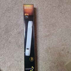 bathroom shaver light